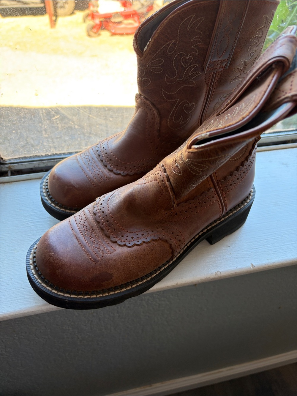 Ariat Brown Embroidered Leather Western Work Boots, new just dusty from sitting.